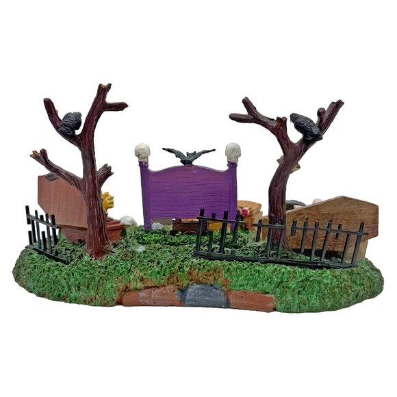 Lemax Spooky Town Scary Acres Cemetery Lot Halloween Village Coffins Graveyard - Picture 9 of 16